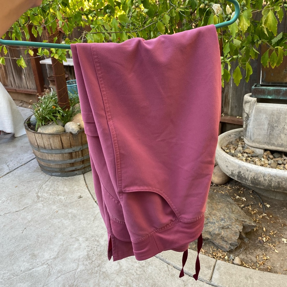 Figs scrub set in quartz (muted pink)